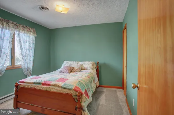 $259,900 | 1077 Progress Road, Chambersburg, PA 17201