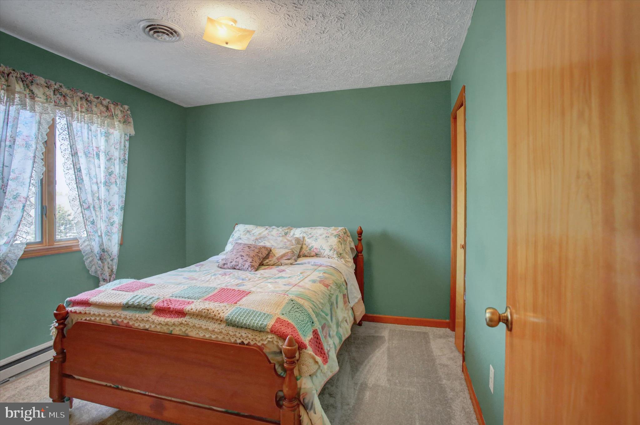 1077 Progress Road Chambersburg, PA 17201 - Photo 25 of 32