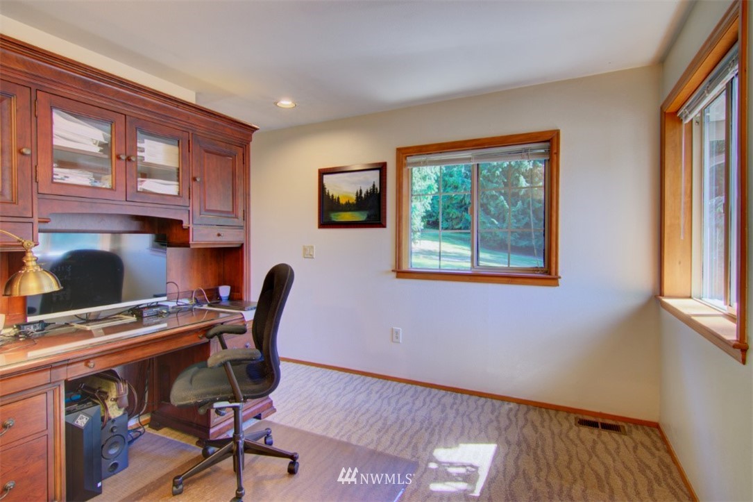4520 East Lake Goodwin Road Stanwood, WA 98292 - Photo 22 of 40 Gallery Image 22