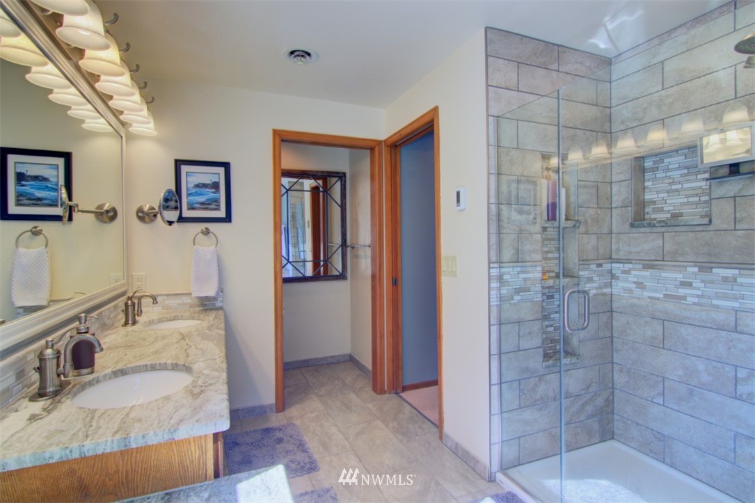4520 East Lake Goodwin Road Stanwood, WA 98292 - Photo 29 of 40 Gallery Image 29