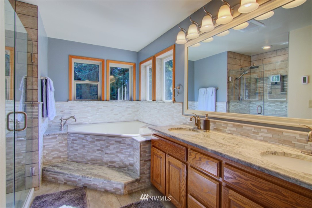 4520 East Lake Goodwin Road Stanwood, WA 98292 - Photo 30 of 40 Gallery Image 30