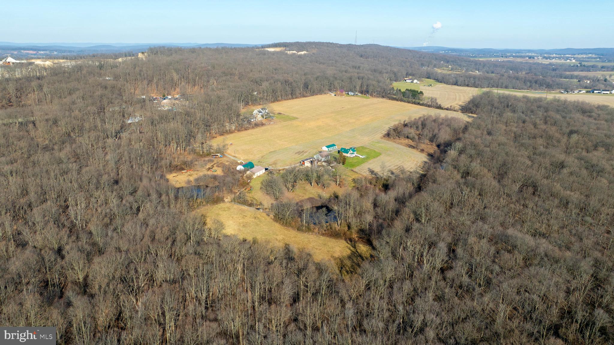 250 Fieldstone Road Honey Brook, PA 19344 - Photo 8 of 69