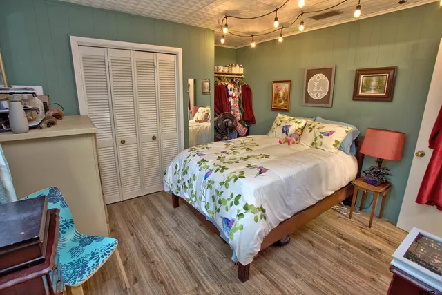 $400,000 | 998 County Road 311, Tyler, TX 75706