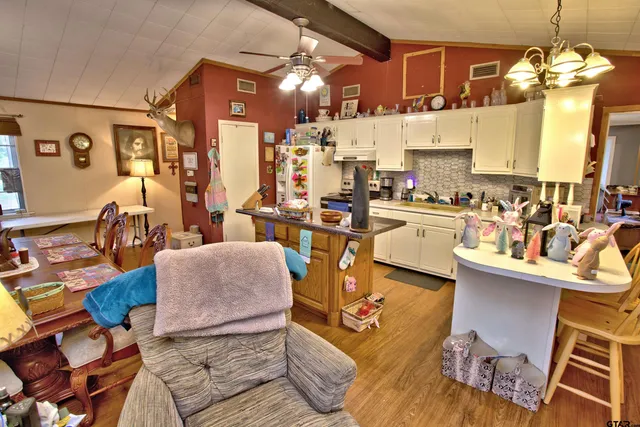 $400,000 | 998 County Road 311, Tyler, TX 75706