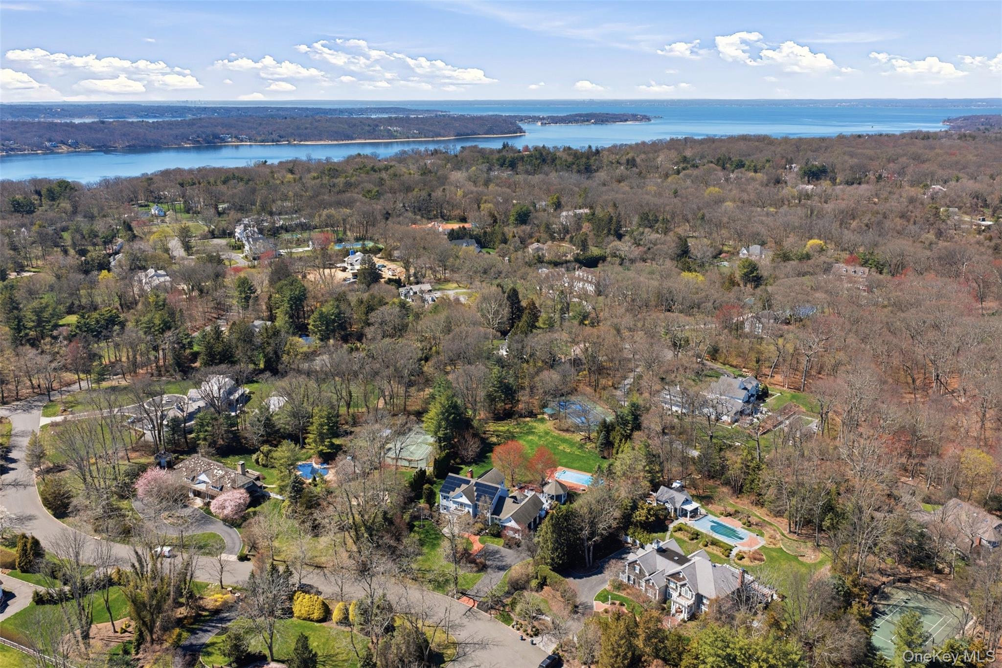 5 Toboggan Hill Path Cold Spring Harbor, NY 11724 - Photo 35 of 35