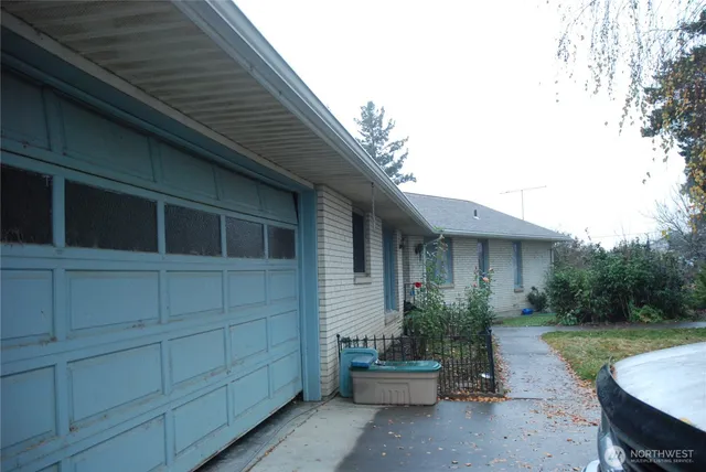 $650,000 | 20535 Road 6 Southeast, Warden, WA 98857