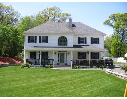 12 Magnolia Road Natick, MA 01760 - Photo 1 of 14