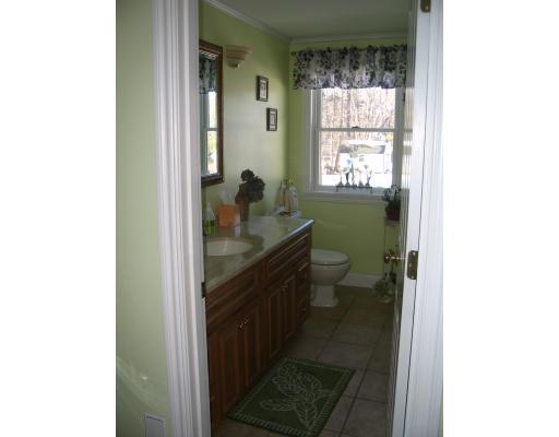 12 Magnolia Road Natick, MA 01760 - Photo 14 of 14