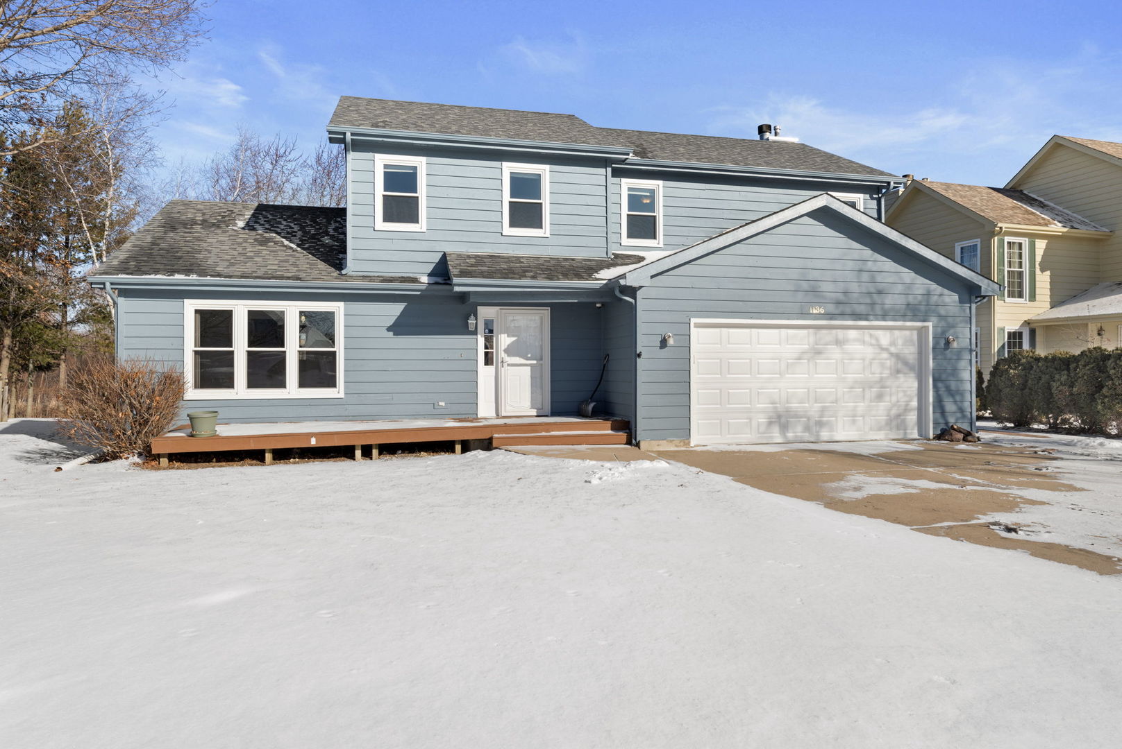 1136 10 Pin Lane Zion, IL 60099 - Photo 2 of 33