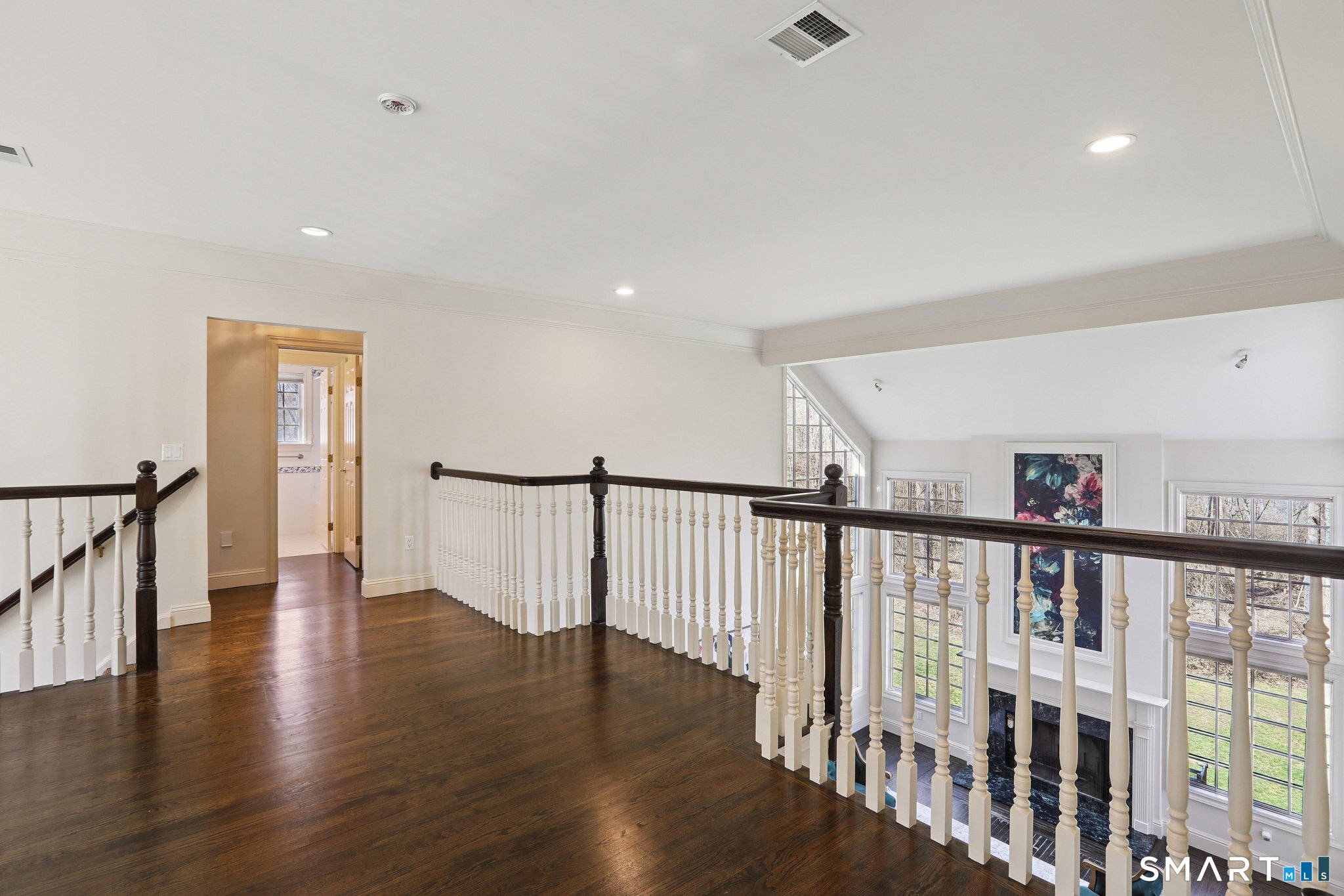 100 Chestnut Hill Road Ridgefield, CT 06877 - Photo 18 of 40 a view of an entryway with wooden floor