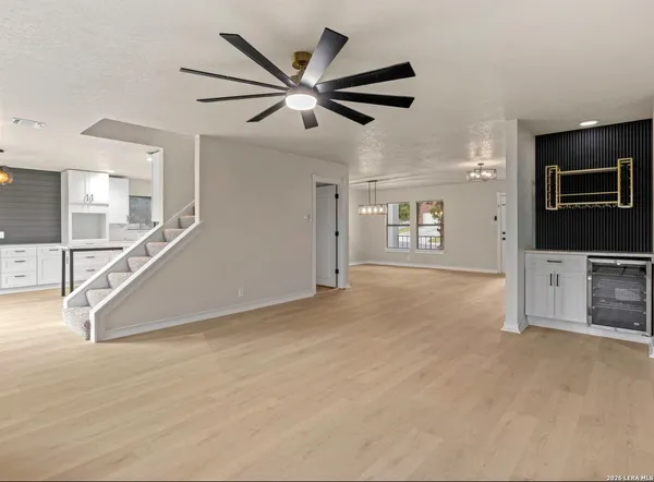 $549,900 | 7738 Oakhill Park Drive, San Antonio, TX 78249