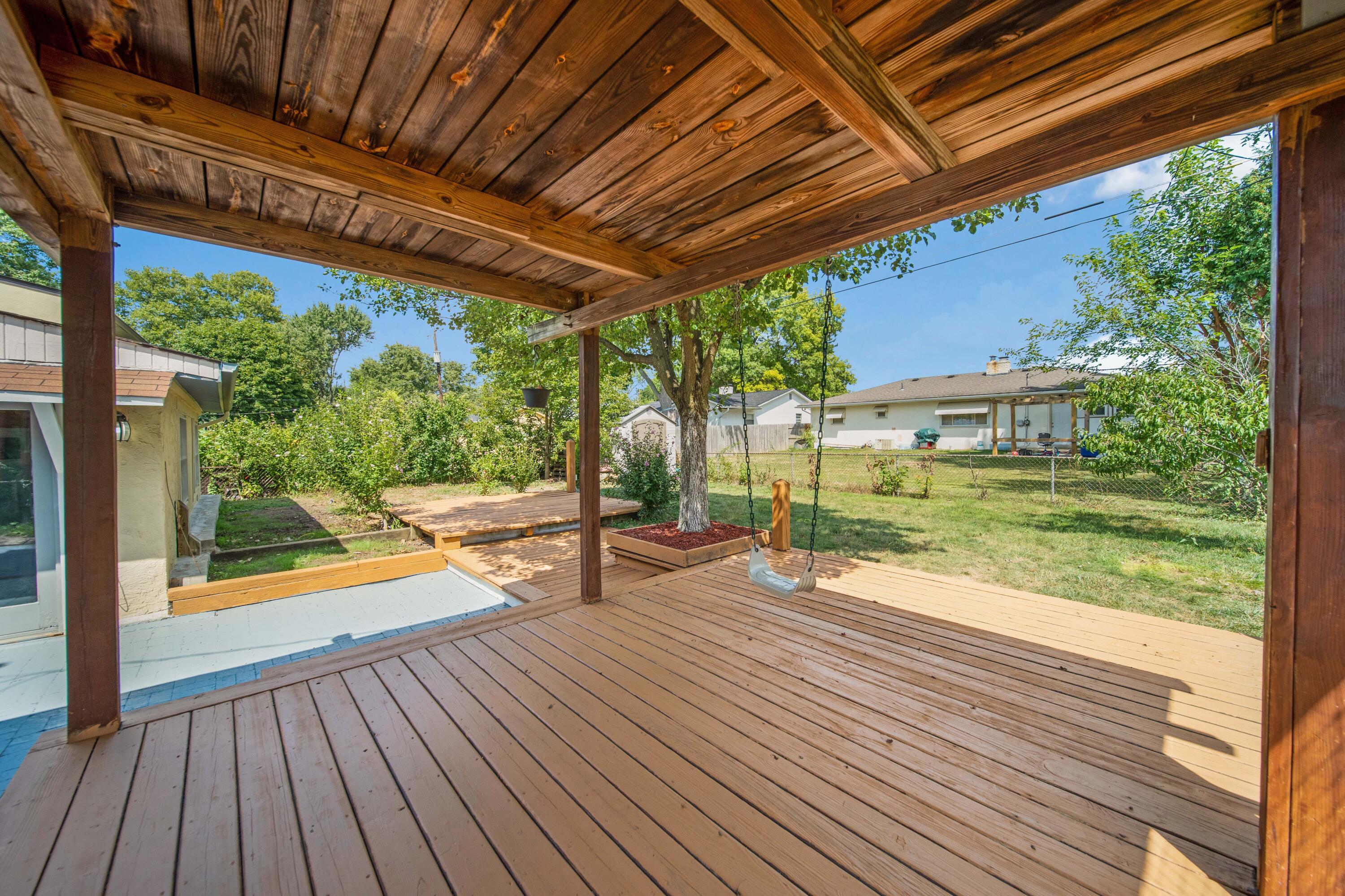 5546 Redwood Road Columbus, OH 43229 - Photo 57 of 66 57-print-A7400082