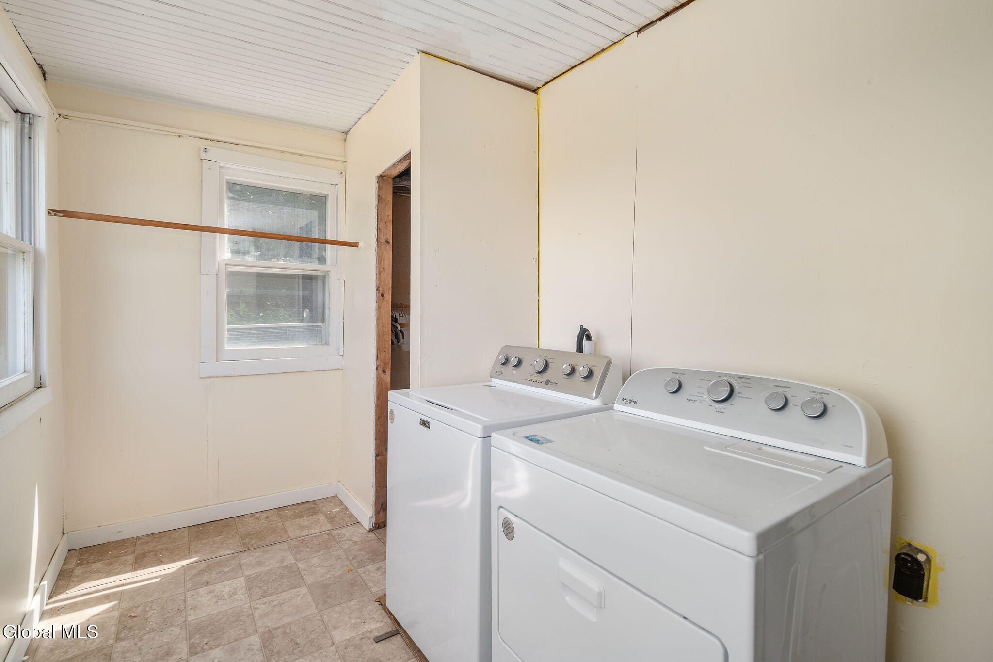 151 Beaver Dam Road New Scotland, NY 12186 - Photo 16 of 38 16-151BeaverDamRd_018