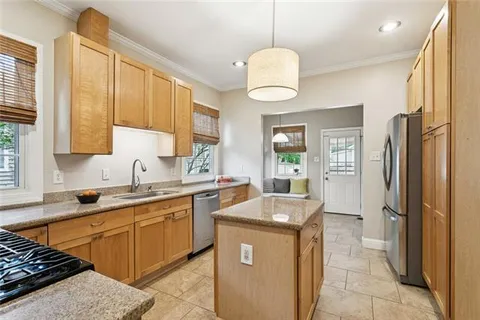 $575,000 | 6507 Vicksburg Street, New Orleans, LA 70124