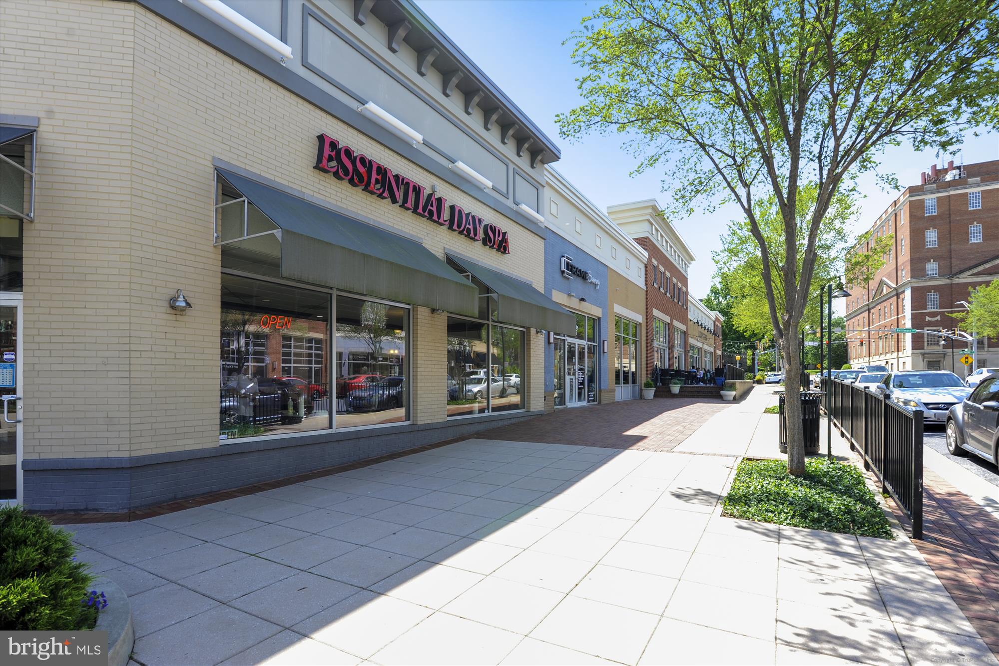 5408 14th Place Hyattsville, MD 20782 - Photo 34 of 49 a front view of a building
