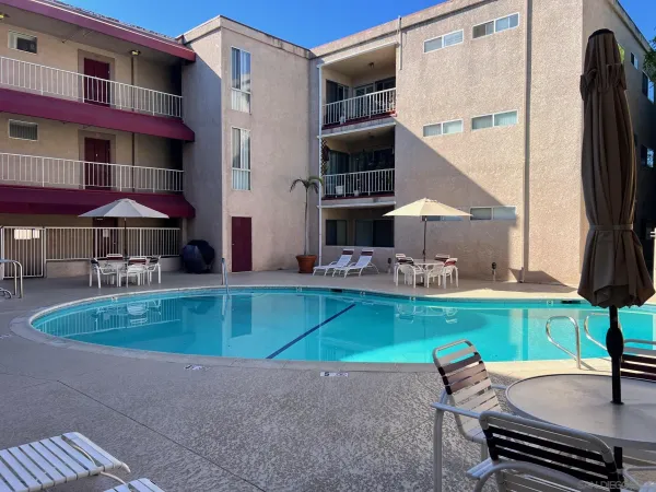 $499,900 | 4487 Colbath Avenue, Unit 207, Sherman Oaks, CA 91423