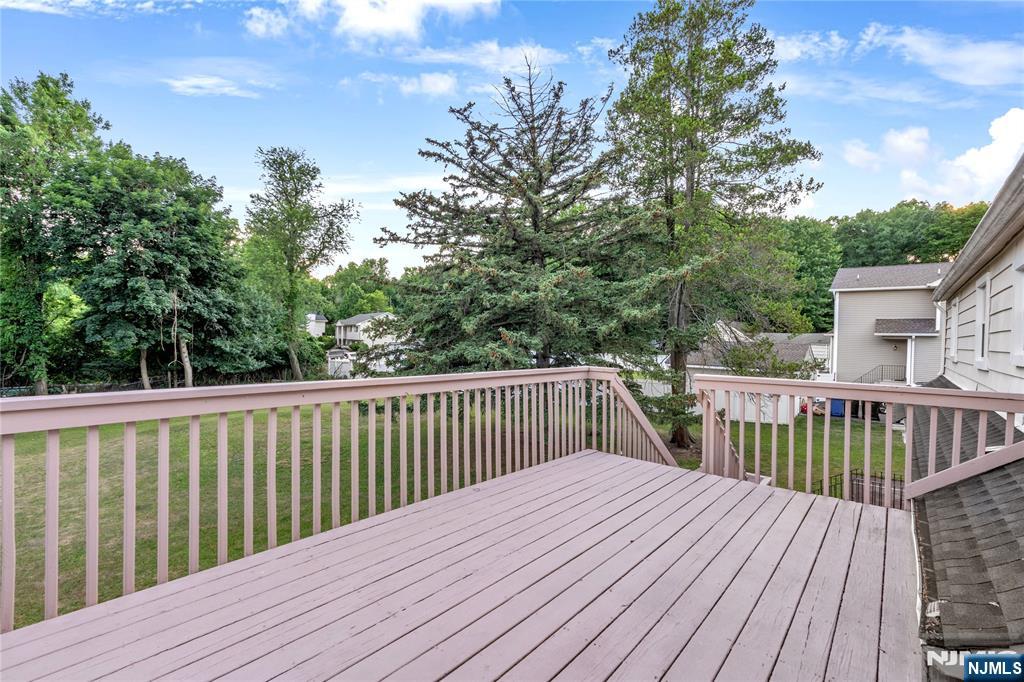 80 East Century Road, Unit 2 Paramus, NJ 07652 - Photo 9 of 12