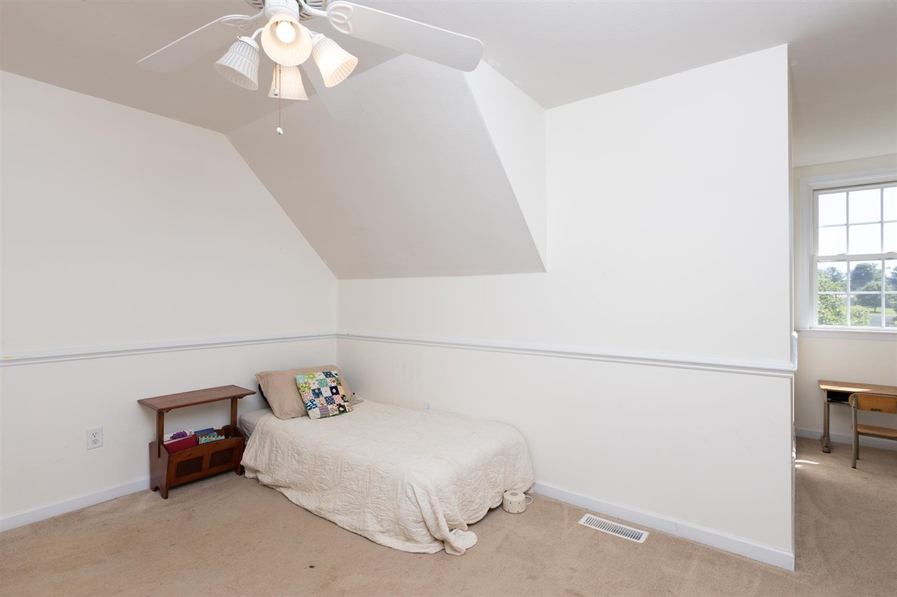 54 Fall Ridge Drive Stuarts Draft, VA 24477 - Photo 17 of 39 Gallery Image 17