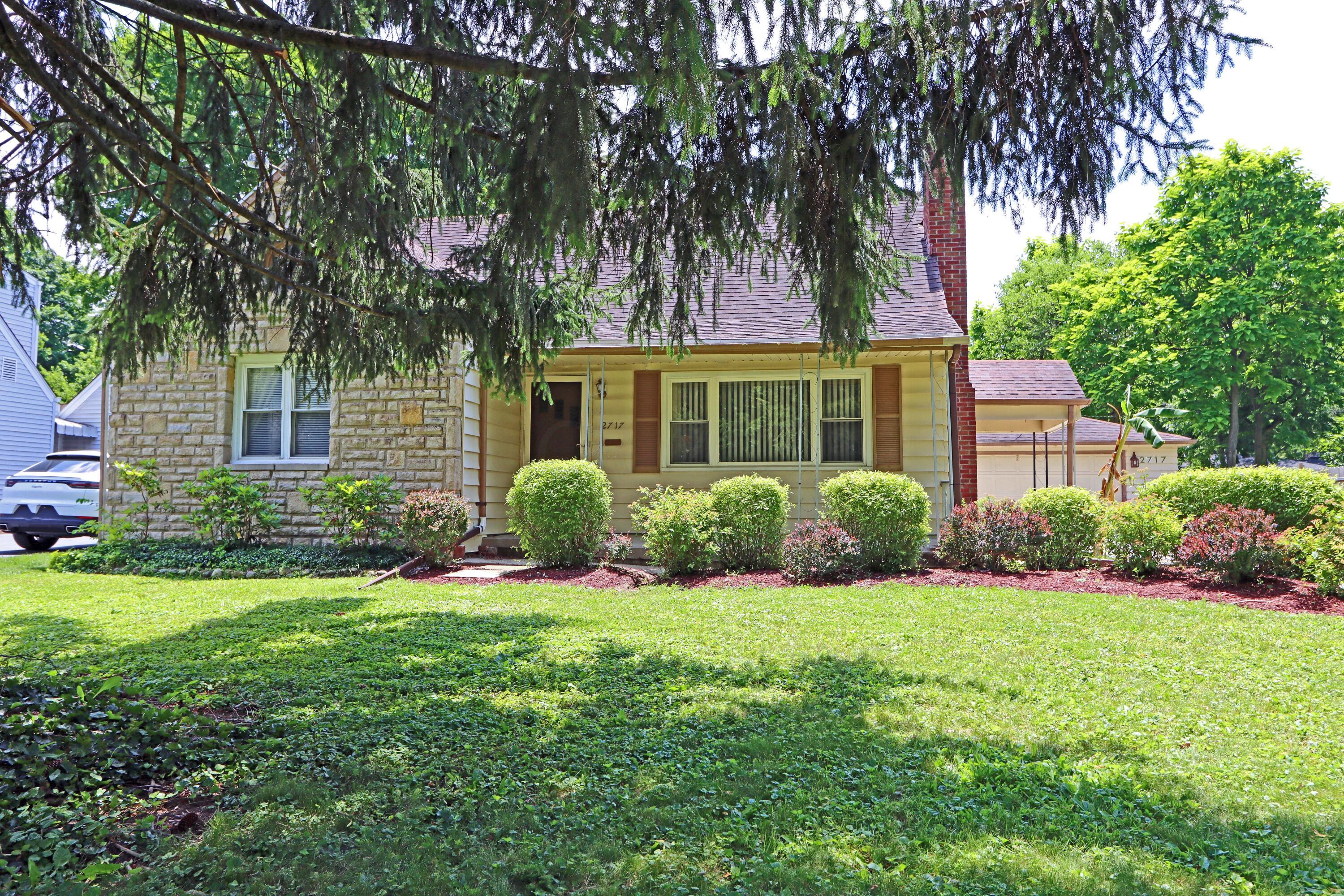 2717 Tudor Road Columbus, OH 43209 - Photo 2 of 51 Mature landscaping all around