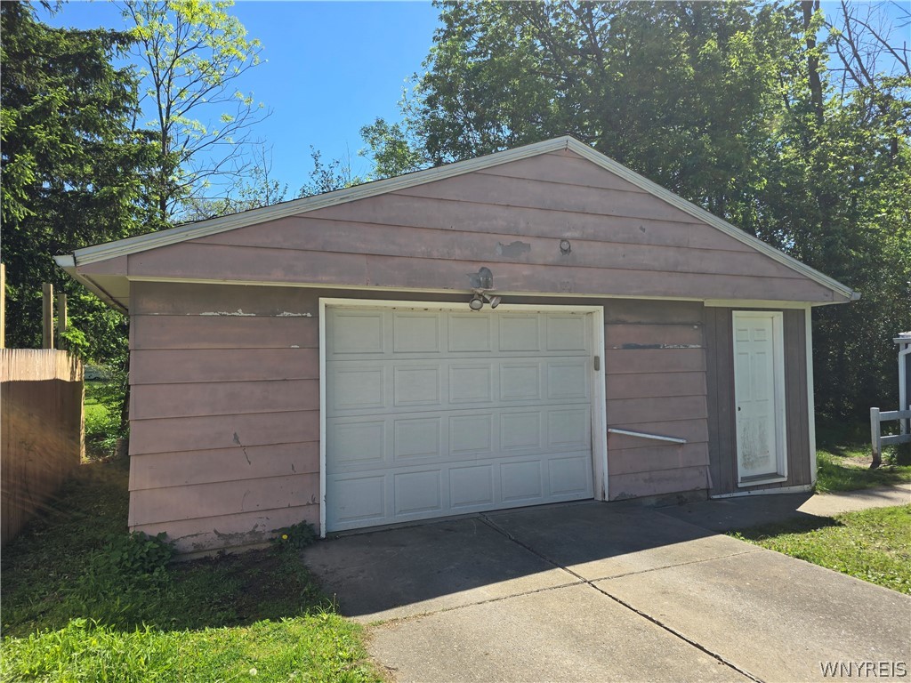2132 Transit Road West Seneca, NY 14224 - Photo 3 of 27