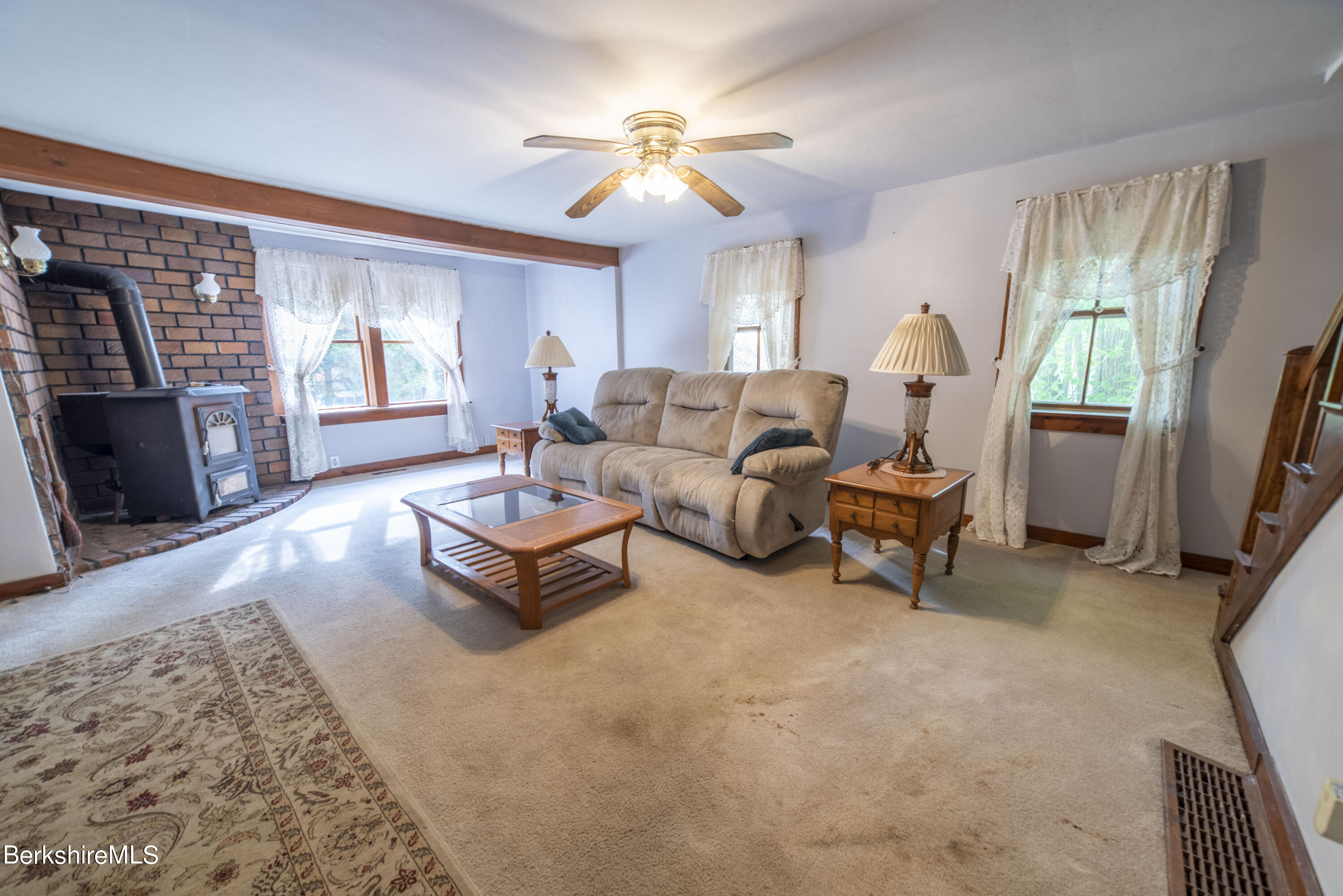 71 Henderson Road Williamstown, MA 01267 - Photo 9 of 19 Living room