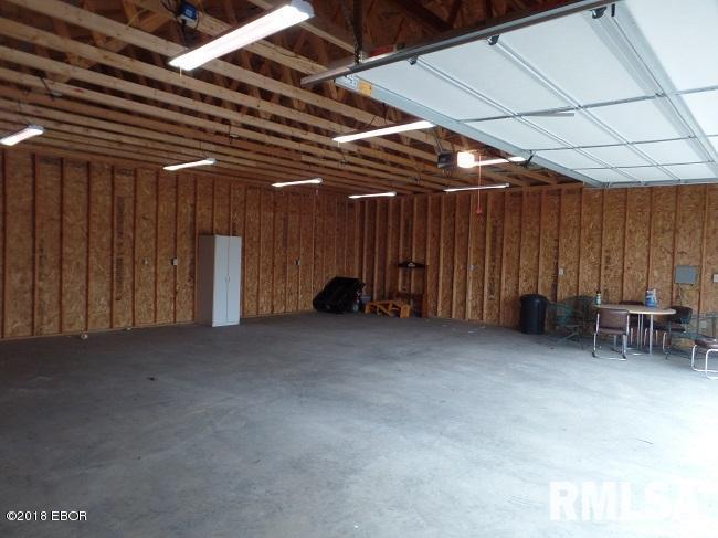 12072 Pebble Point Road Marion, IL 62959 - Photo 14 of 19