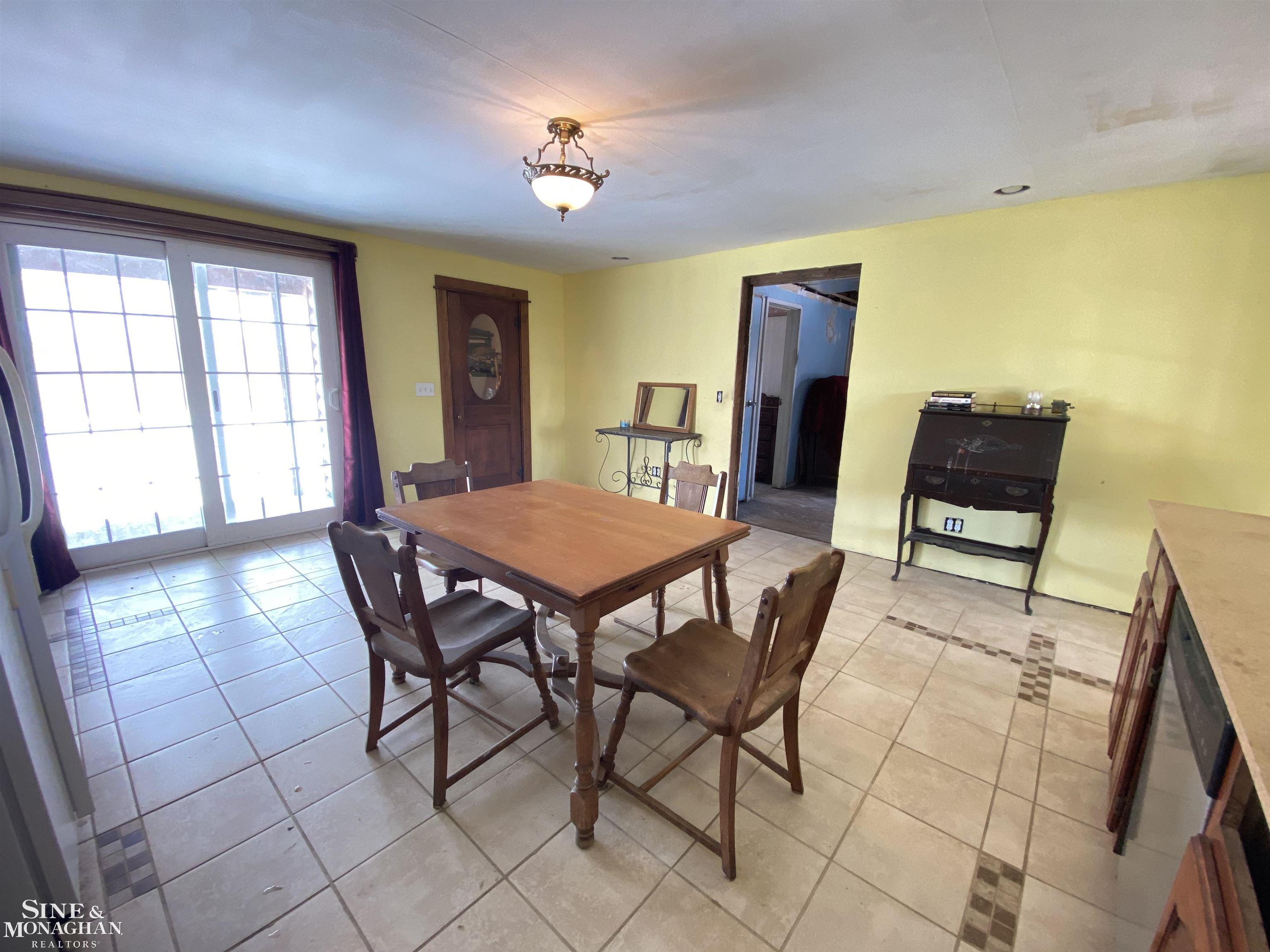 6995 French Line Road Carsonville, MI 48419 - Photo 12 of 43 50104343-11.JPG