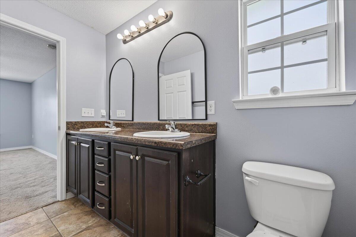200 Wainwright Drive Crestview, FL 32539 - Photo 26 of 47 25-200 Wainwright Dr-Crestview-25