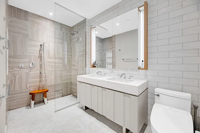 $1,925,000 | 22-18 Jackson Avenue, Unit 608 | Long Island City