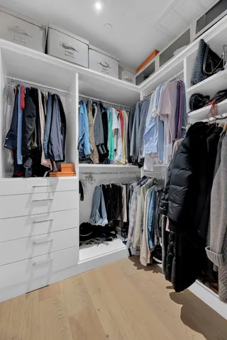 $1,925,000 | 22-18 Jackson Avenue, Unit 608 | Long Island City