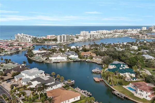 an aerial view of multiple house