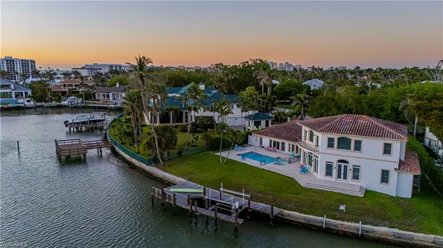 $8,550,000 | 350 Bowline Bend, Naples, FL 34103
