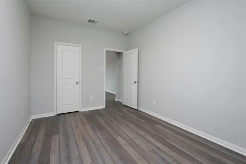 $305,000 | 521 Congress Way, Liberty Hill, TX 78642