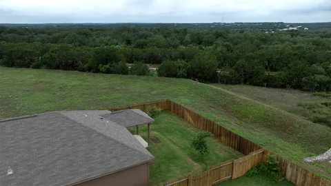 $305,000 | 521 Congress Way, Liberty Hill, TX 78642