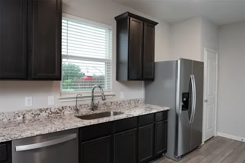 $305,000 | 521 Congress Way, Liberty Hill, TX 78642