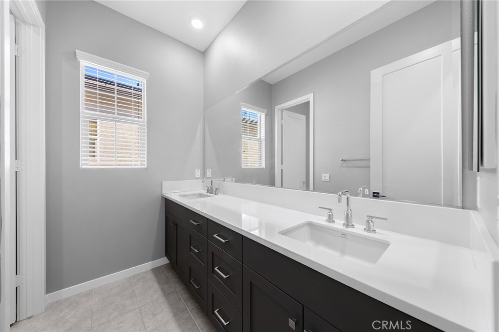 115 Frame Irvine, CA 92618 - Photo 40 of 70
