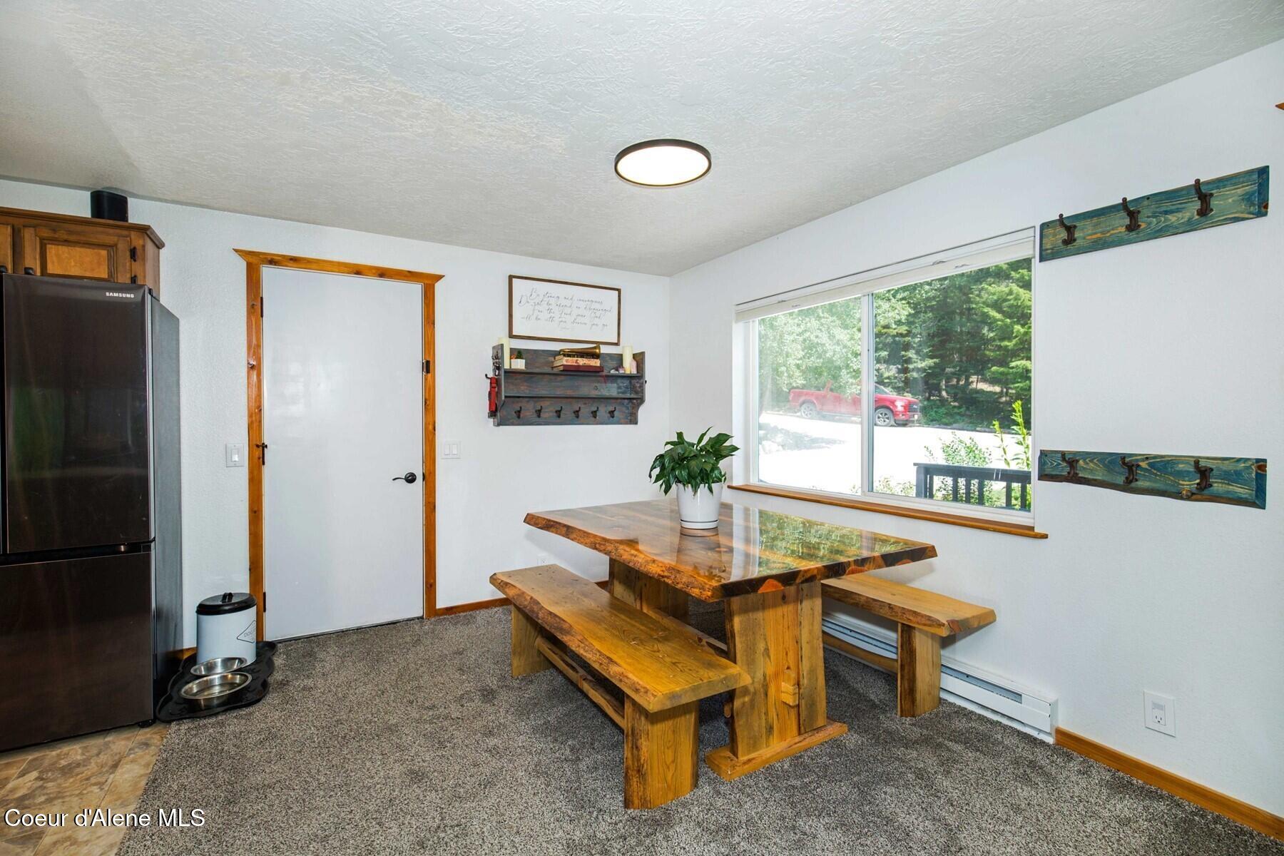 1042 North Wrenco Road Sandpoint, ID 83864 - Photo 15 of 41 Dining Area