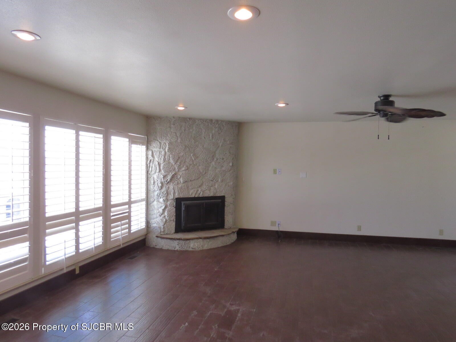 3212 Foutz Road Farmington, NM 87401 - Photo 8 of 31 Gallery Image 8