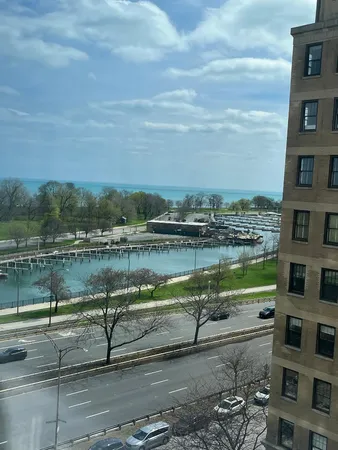 $309,900 | 3550 North Lake Shore Drive, Unit 904, Chicago, IL 60657