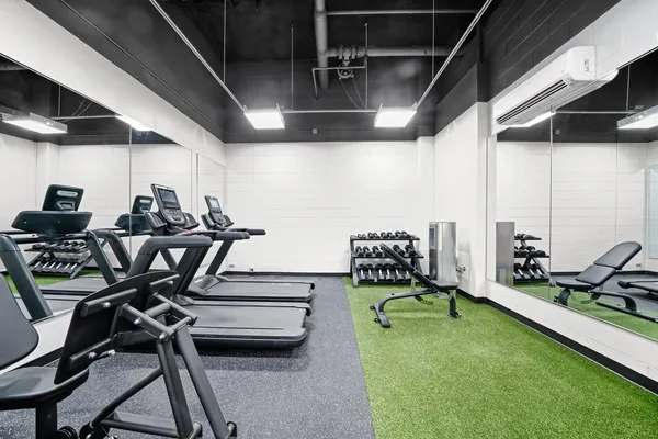 $309,900 | 3550 North Lake Shore Drive, Unit 904, Chicago, IL 60657