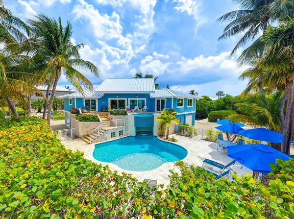 $2,899,000 | 99 Corte Del Brisas, Marathon, FL 33050