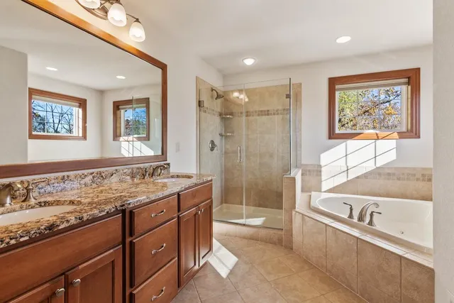 $789,900 | N66W12812 Corryton Court, Menomonee Falls, WI 53051