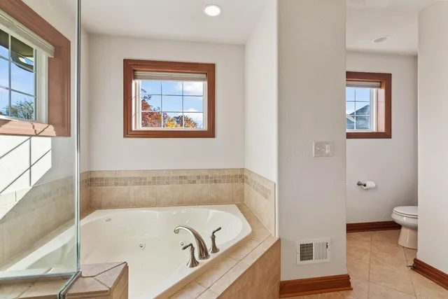 $789,900 | N66W12812 Corryton Court, Menomonee Falls, WI 53051