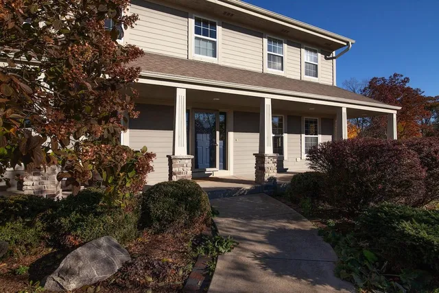 $789,900 | N66W12812 Corryton Court, Menomonee Falls, WI 53051