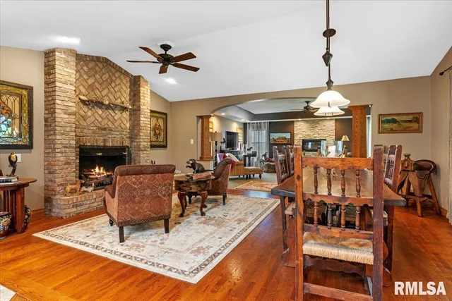 $1,506,000 | 3062 Highway 97, Pleasant Plains, IL 62677
