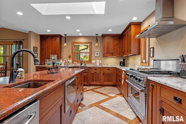 $1,506,000 | 3062 Highway 97, Pleasant Plains, IL 62677