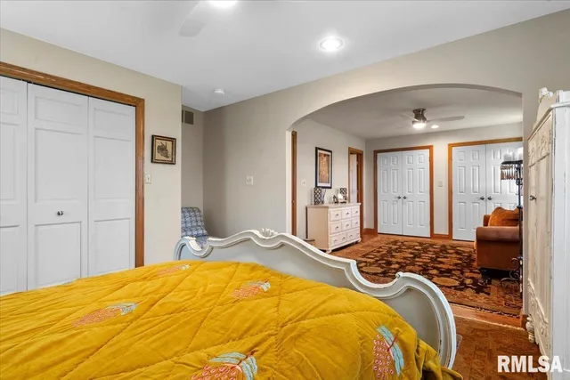 $1,506,000 | 3062 Highway 97, Pleasant Plains, IL 62677