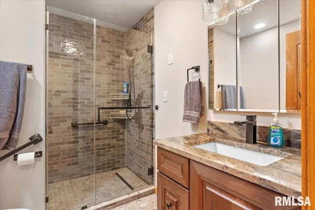 $1,506,000 | 3062 Highway 97, Pleasant Plains, IL 62677