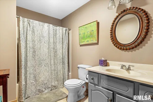 $1,365,000 | 3062 Highway 97, Pleasant Plains, IL 62677