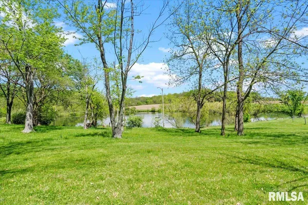 $1,365,000 | 3062 Highway 97, Pleasant Plains, IL 62677